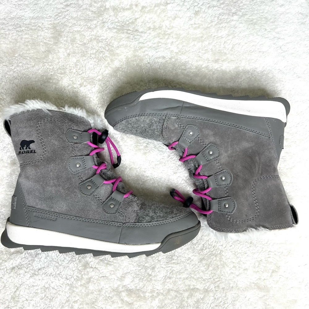 Sorel snow boot waterproof grey pink size 5